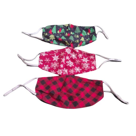 Avon Christmas Adult Reusable Cloth Face Masks With Filter Pocket Lot Of 3 - Picture 1 of 3
